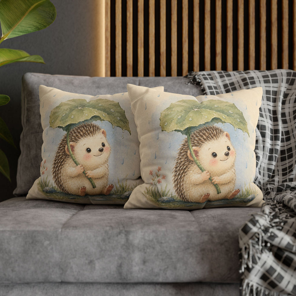 Woodland Small: Hedgehog – Woodland Nursery Art with a Leaf Umbrella in Rain – Pillow / Cover