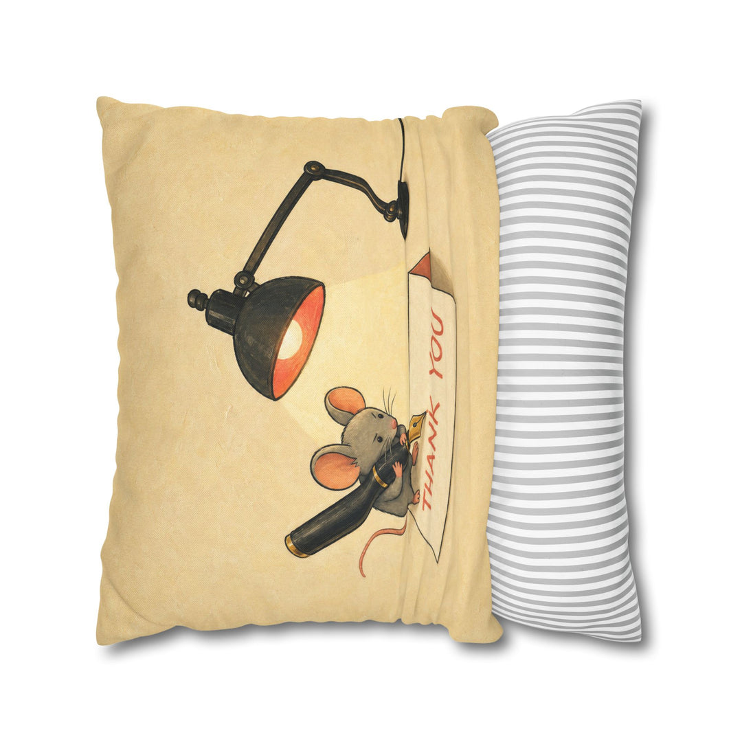 The Thank You Note – Gratitude Art with a Mouse and an Oversized Card – Pillow / Cover