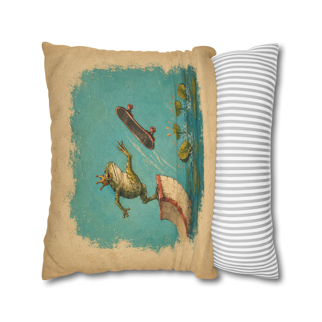 Skate Prince – Quirky Wall Art with a Crowned Frog on a Ramp – Pillow / Cover