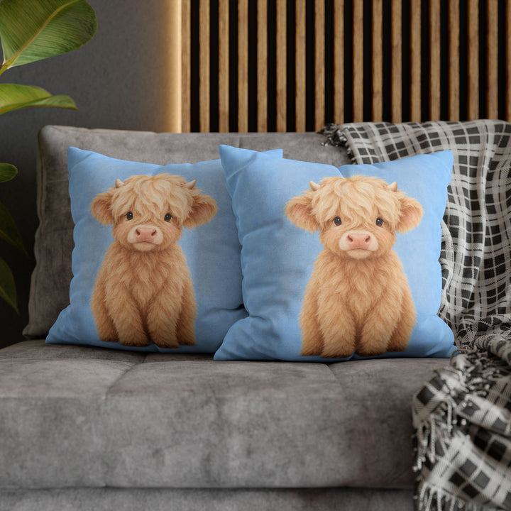 Little Highland – Nursery Wall Art with a Fluffy Calf and Tiny Horns – Pillow / Cover