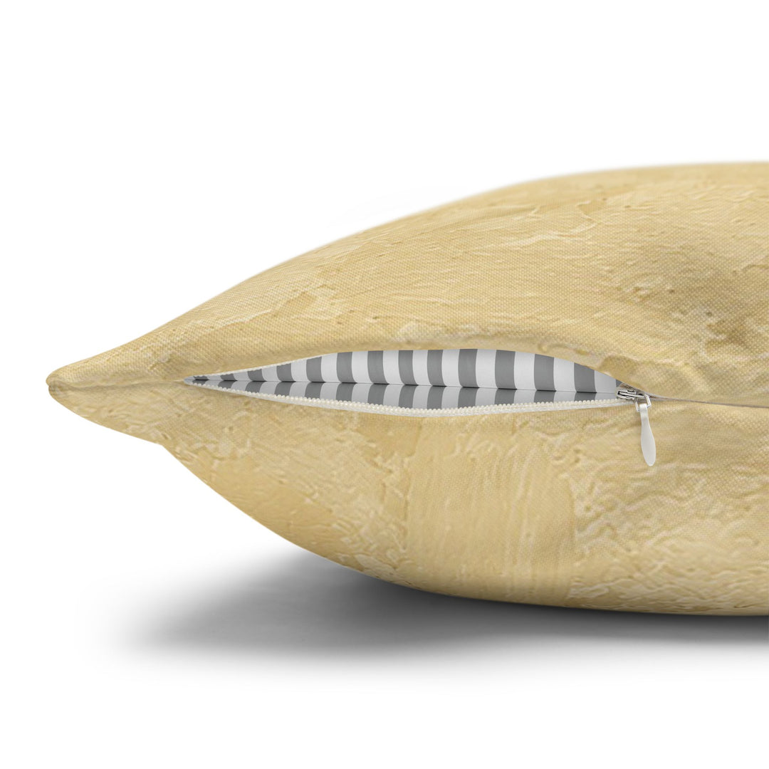 Frog on the Rim – Frog Wall Art with a Tenant Over a Ceramic Edge – Pillow / Cover