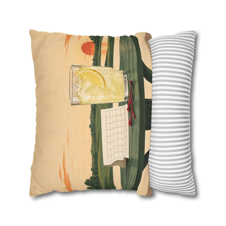 The 19th Hole, Unattended – Golf Wall Art with Tees and a Sweating Lemonade – Pillow / Cover