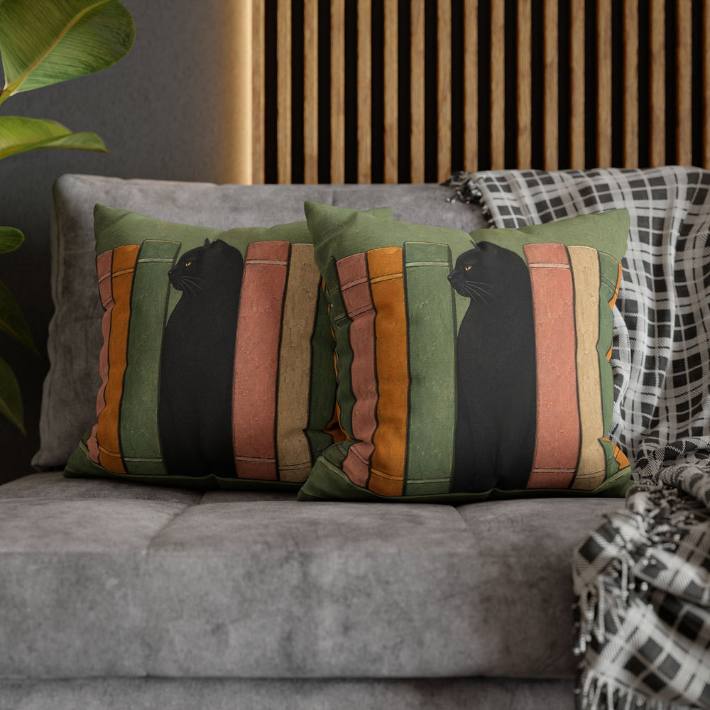 Bookshelf Tenant – Cat Painting with a Shelf Gap Where Tolstoy Lived – Pillow / Cover