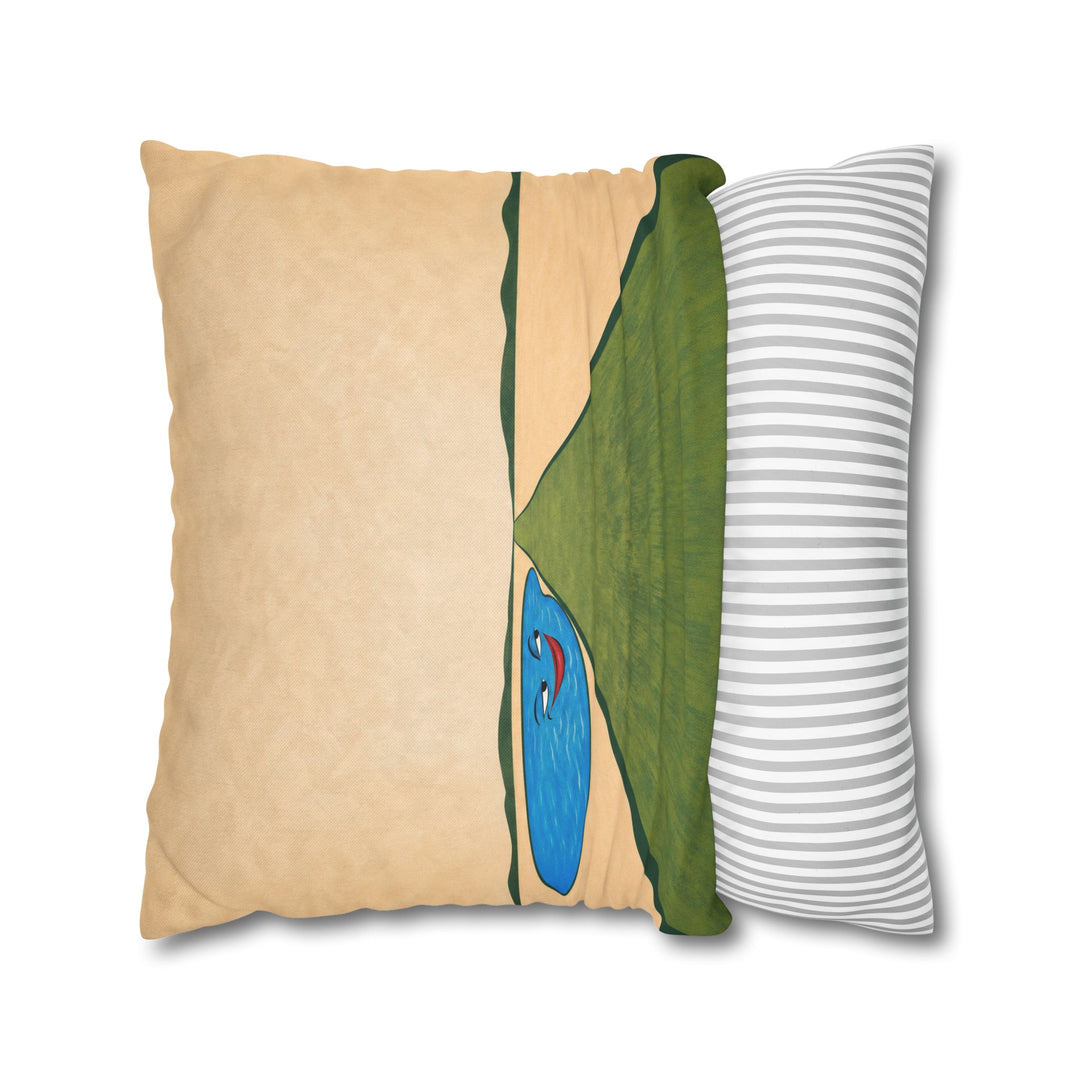 Ball's Eye View – Golf Wall Art from the Tee Level Looking Out – Pillow / Cover