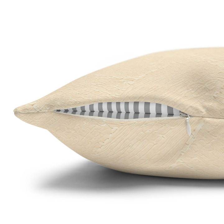 Woodland Small: Hedgehog – Woodland Nursery Art with a Leaf Umbrella in Rain – Pillow / Cover