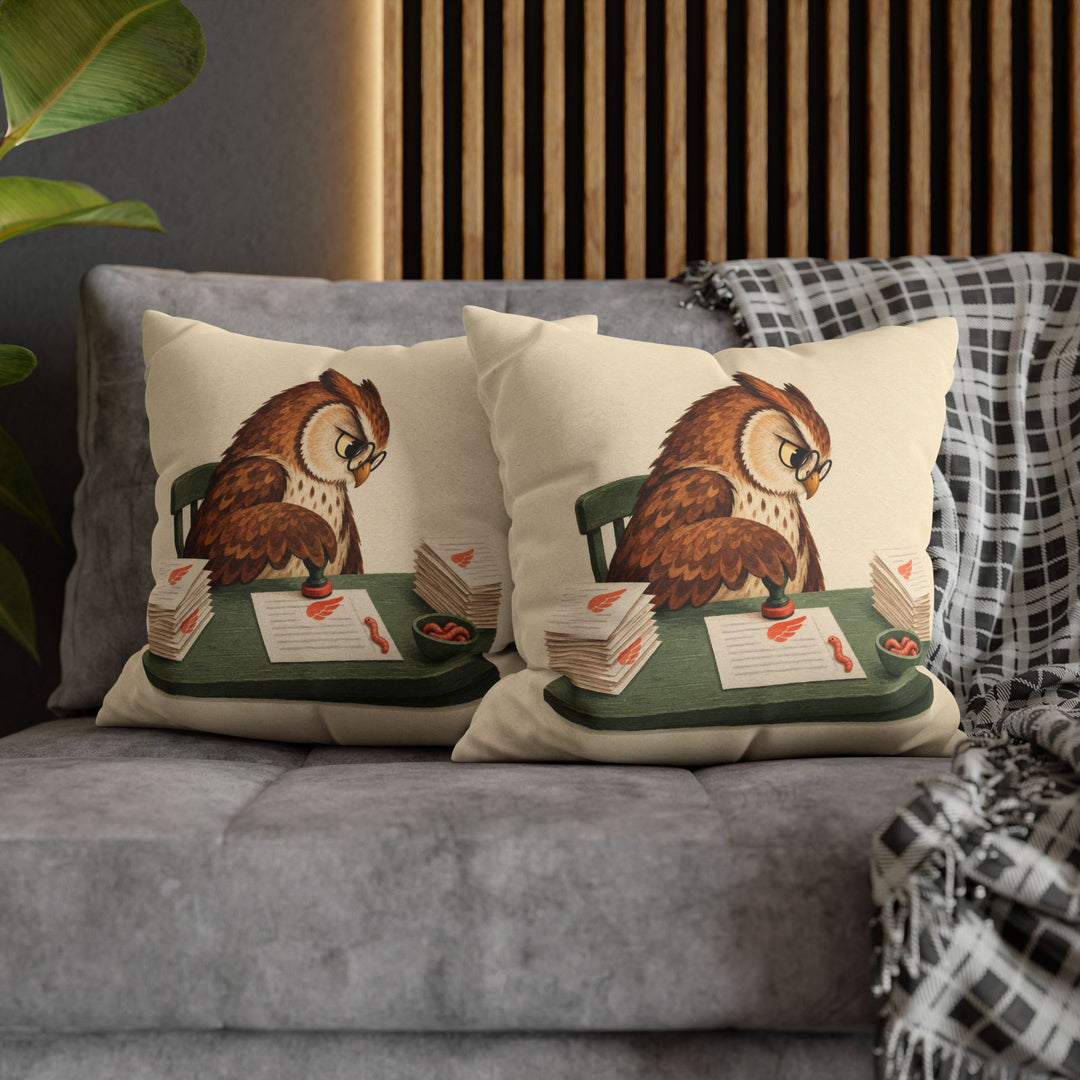 Grade Expectations – Classroom Wall Art with an Owl Stamping Wing Prints – Pillow / Cover