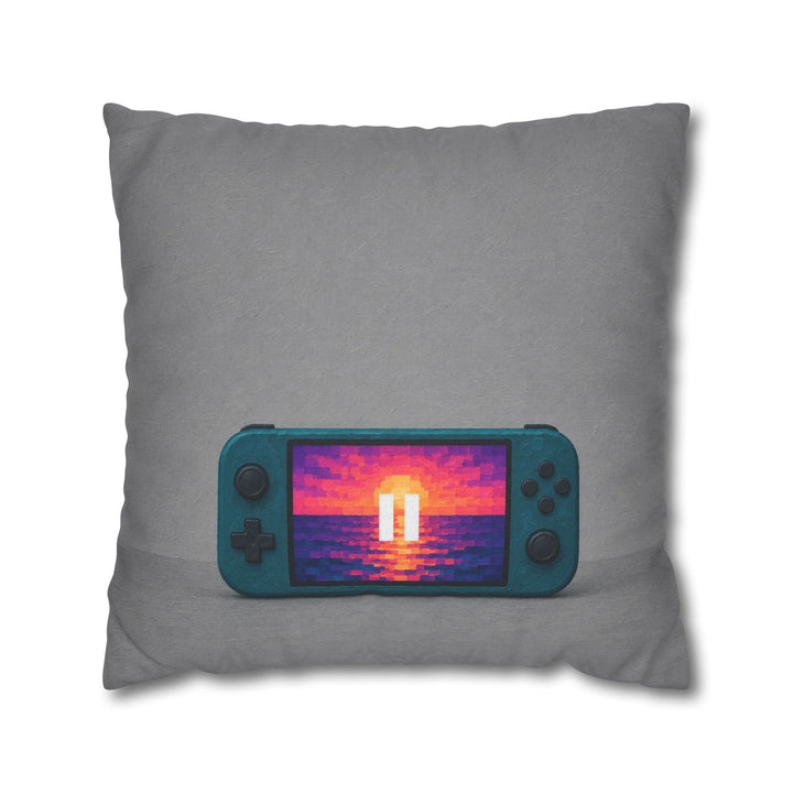 Pause Screen Sunset – Gaming Wall Art with a Pixel Horizon in Thick Squares – Pillow / Cover