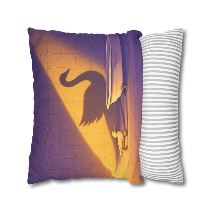 Management Material – Bathroom Wall Art with a Duck and a Clawfoot Tub – Pillow / Cover