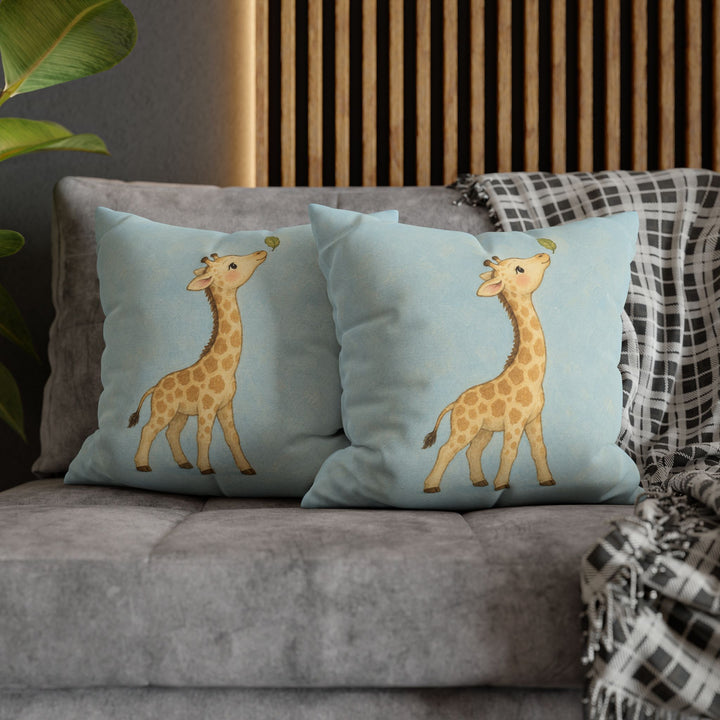 Safari Small: Giraffe – Nursery Wall Art with a Hopeful Neck Stretch – Pillow / Cover
